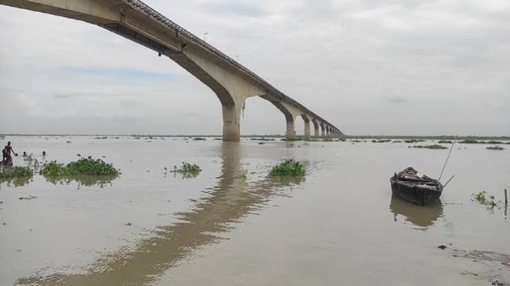 भागलपुर स्थित गंगा नदी में बड़ा हादसा टला