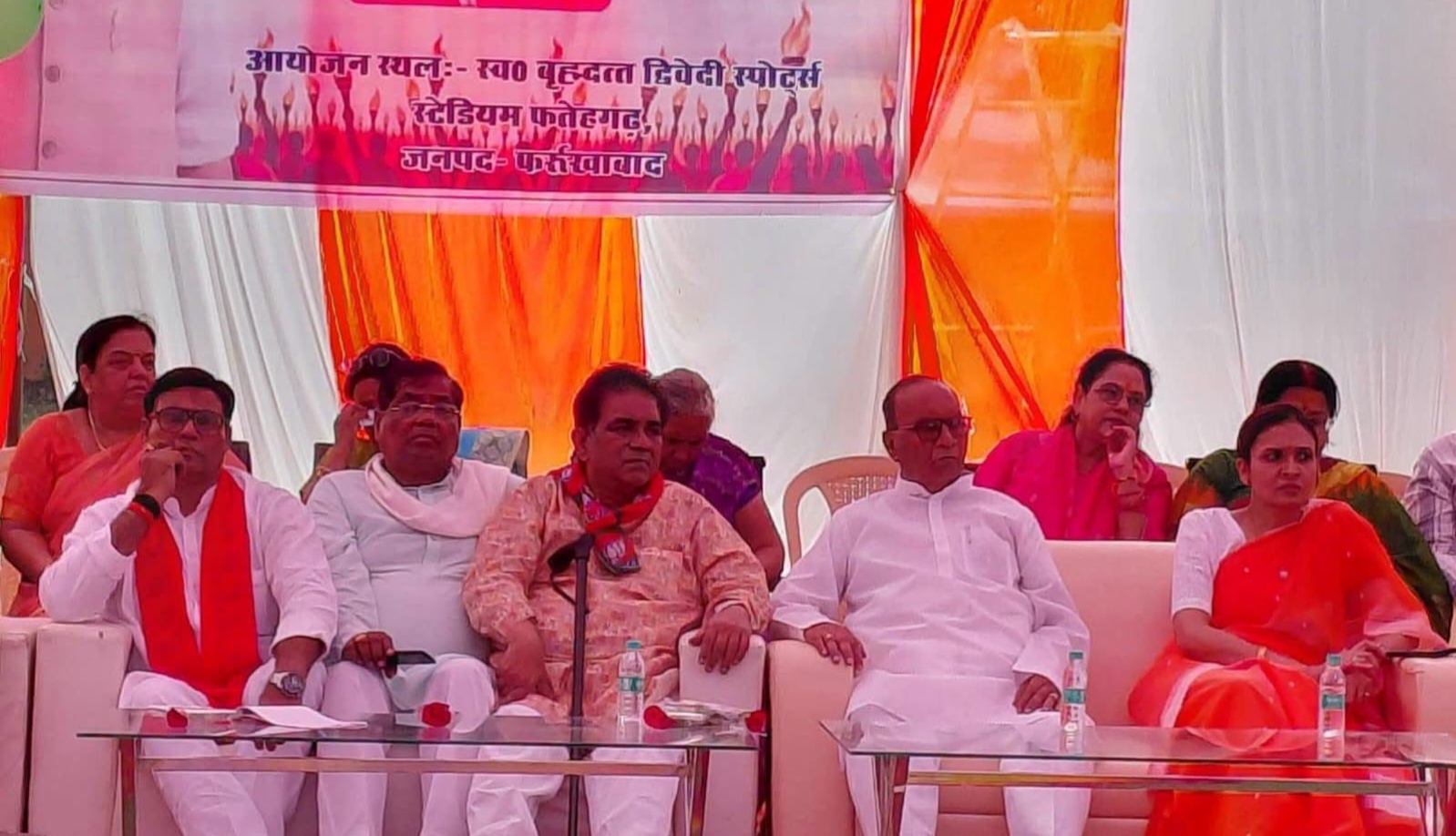 फर्रुखाबाद:सेवा ज्योति यात्रा में गूंजा सेवा, समर्पण और राष्ट्र निर्माण का संकल्प