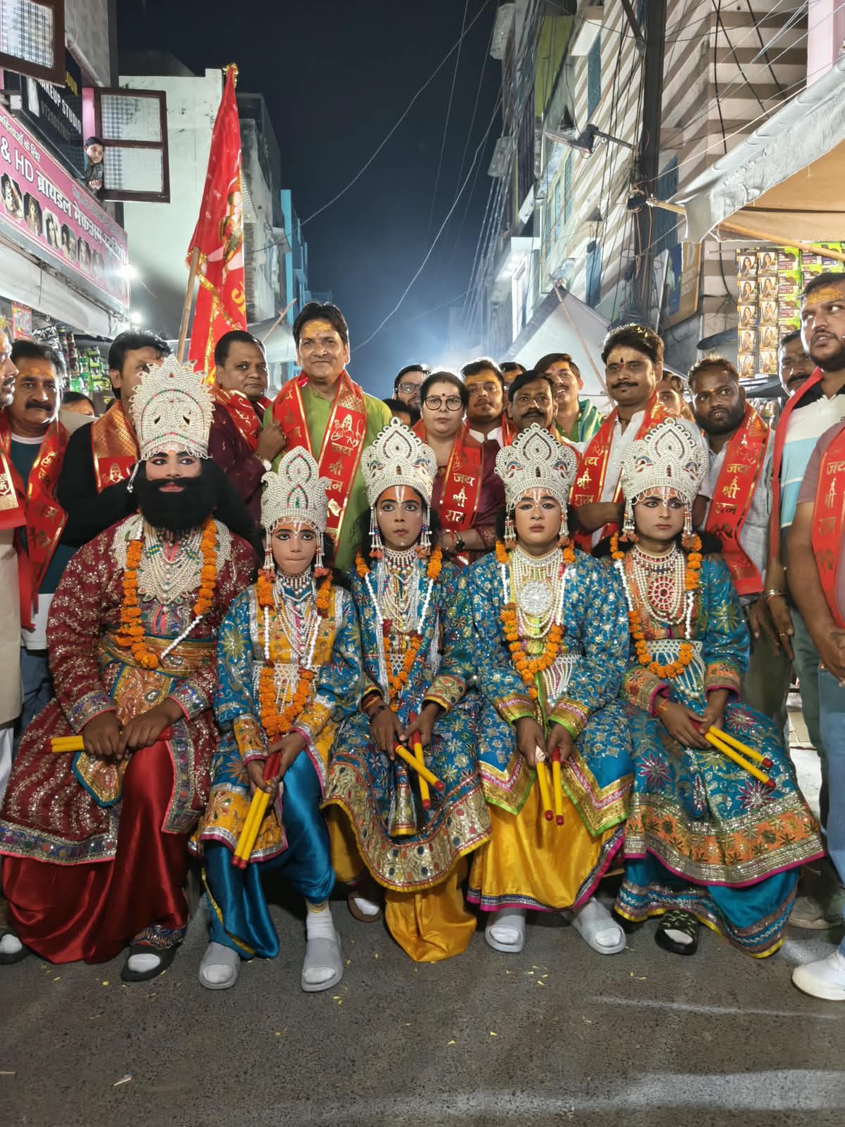 रामलीला में चट्टों का पूजन कर किया शुभारंभ, मुख्य अतिथि के रूप में सम्मिलित हुईं राज्य महिला आयोग की सदस्य रेनू गौड़ 