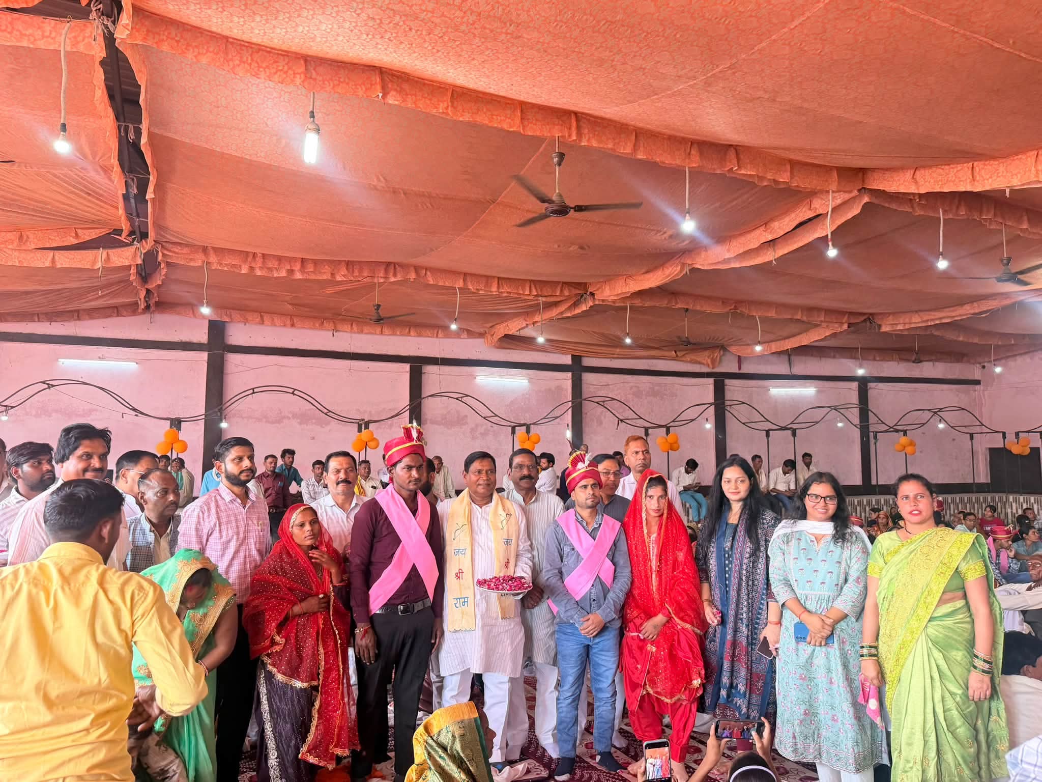 बरेली :  मुख्यमंत्री सामूहिक विवाह योजना के अंतर्गत आयोजित सामूहिक विवाह समारोह में सहभागिता !