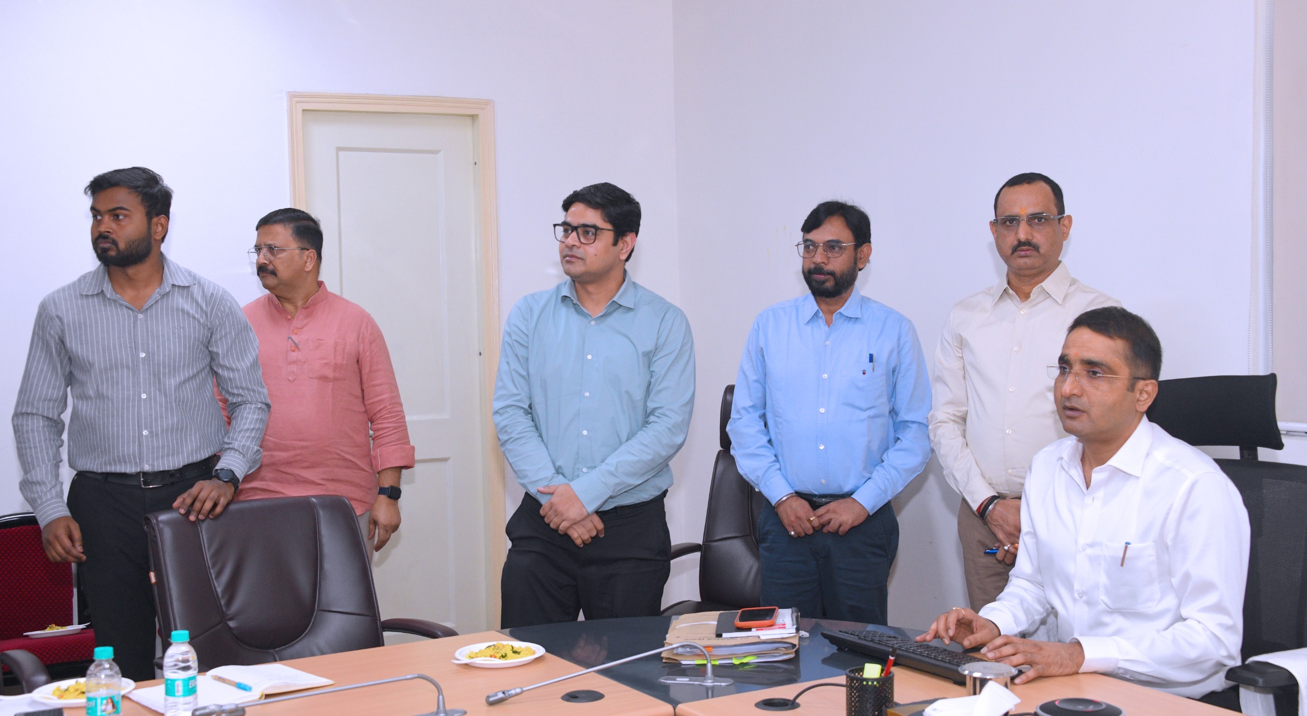 लखनऊ:मान्यता प्राप्त पत्रकारों को कैशलेस इलाज की सुविधा, AB-PMJAY पोर्टल Go-Live करने की सहमति