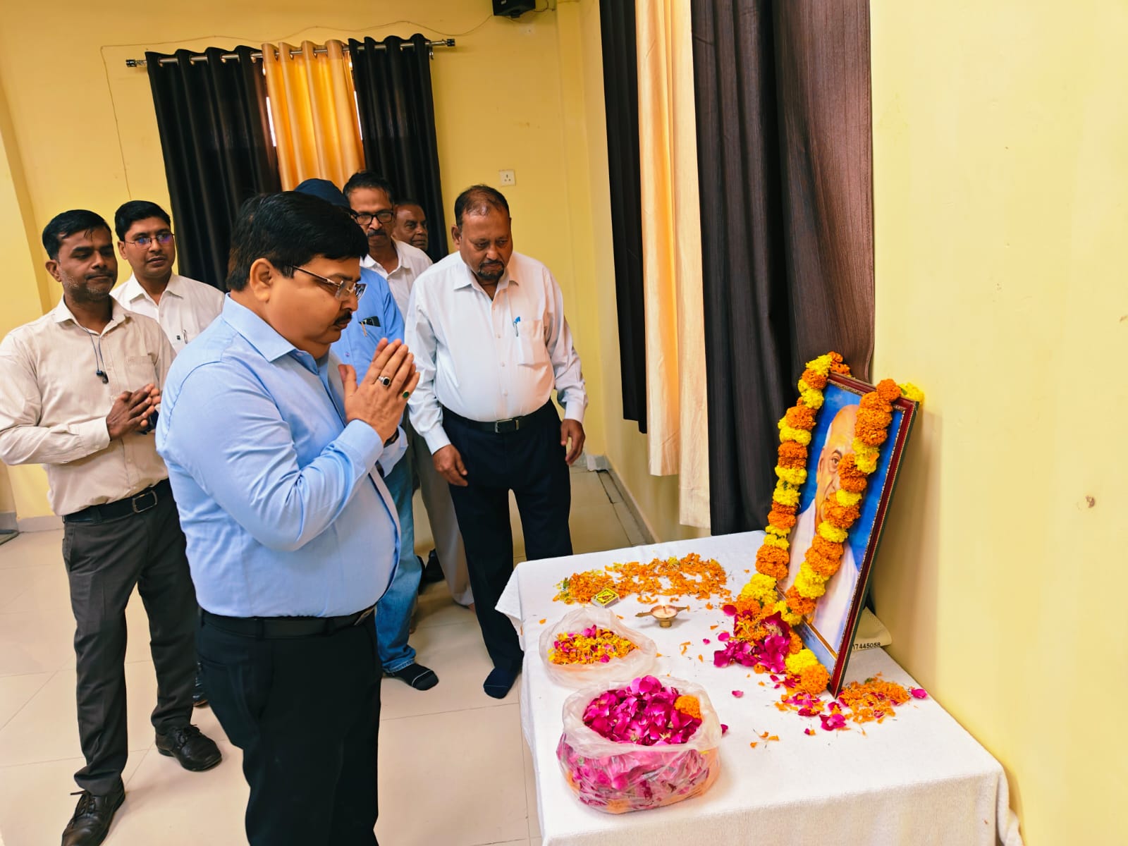 कासगंज : लौह पुरुष सरदार वल्लभभाई पटेल की जयंती राष्ट्रीय एकता एवं अखंडता दिवस के रूप में उत्साहपूर्वक मनाई गई।